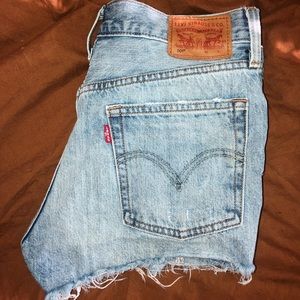 Levi’s 27W Denim Shorts